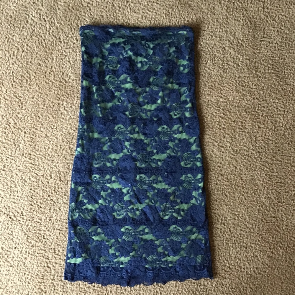 Body Con Lace Tube Mini Dress